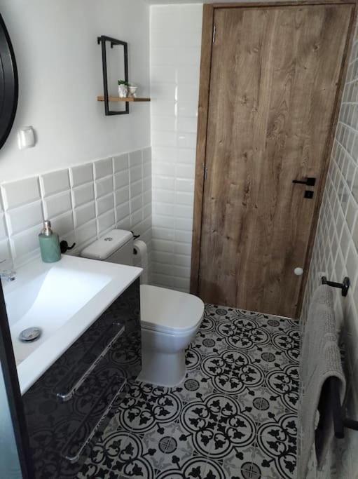 Garitsa Apartments B Corfu  Bagian luar foto