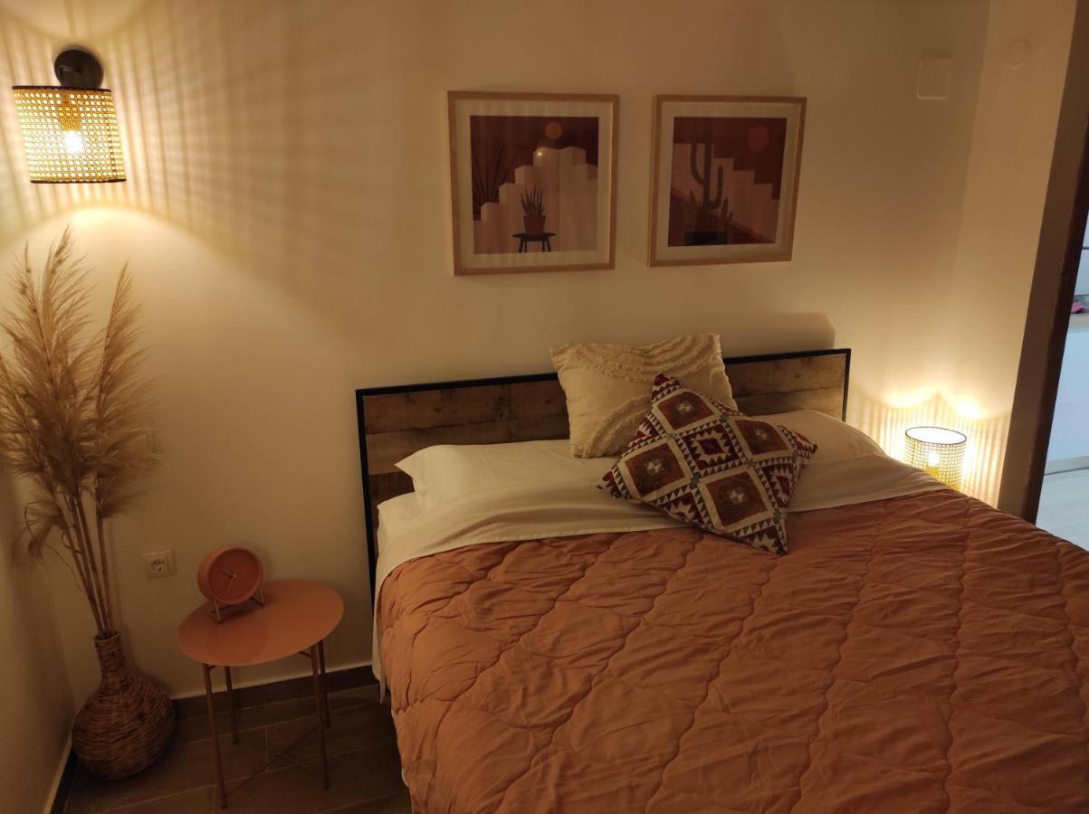 Garitsa Apartments B Corfu  Bagian luar foto